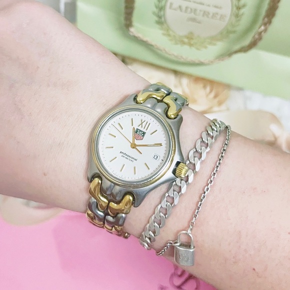 Authentic TAG Heuer Silver & Gold Swiss Made S05.013 S.S Womens Watch - Picture 3 of 13